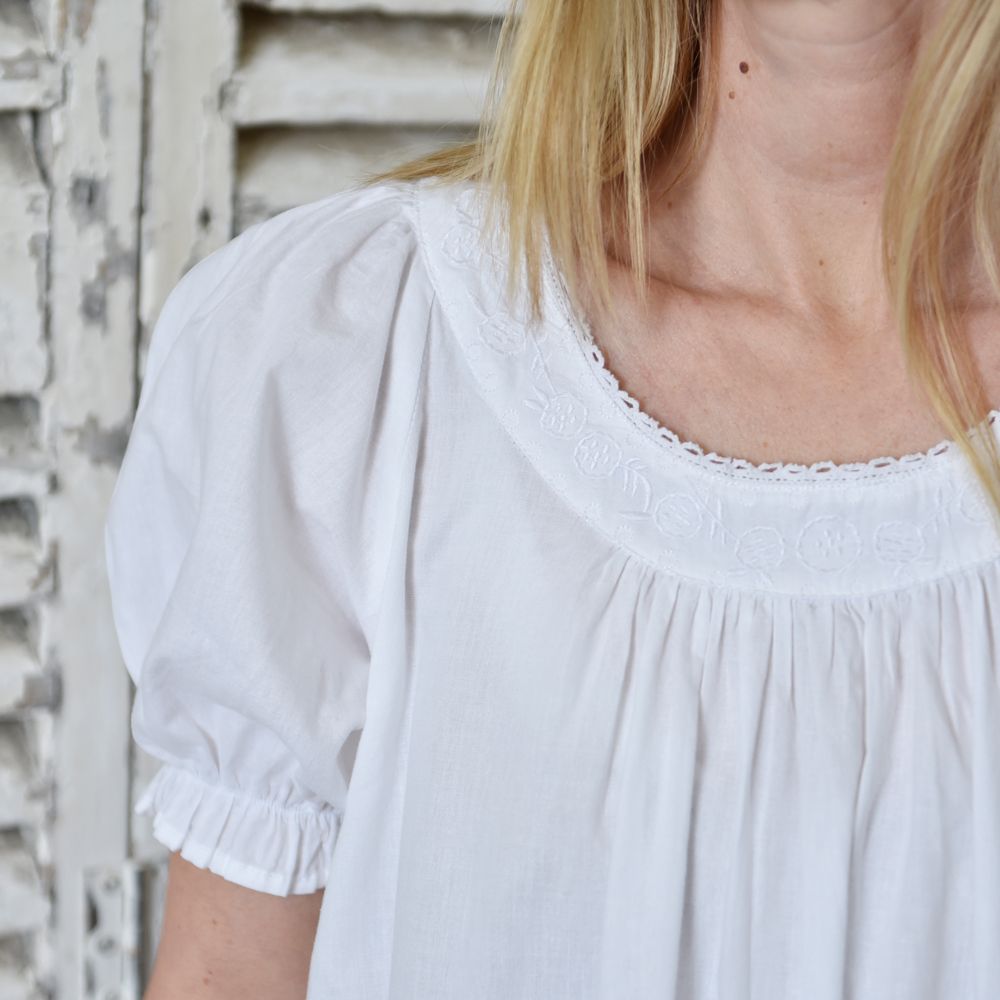 Ladies White Cotton Puff Sleeve Nightdress 'Juliet'