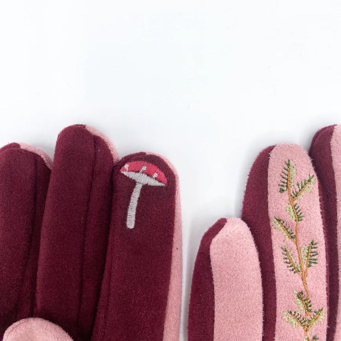 Secret Garden Hedgehog Pink Gloves