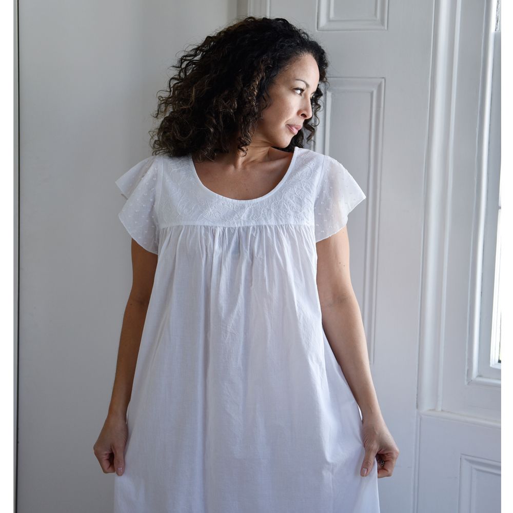 Ladies White Cotton Capped Sleeve Nightdress 'Nadine'