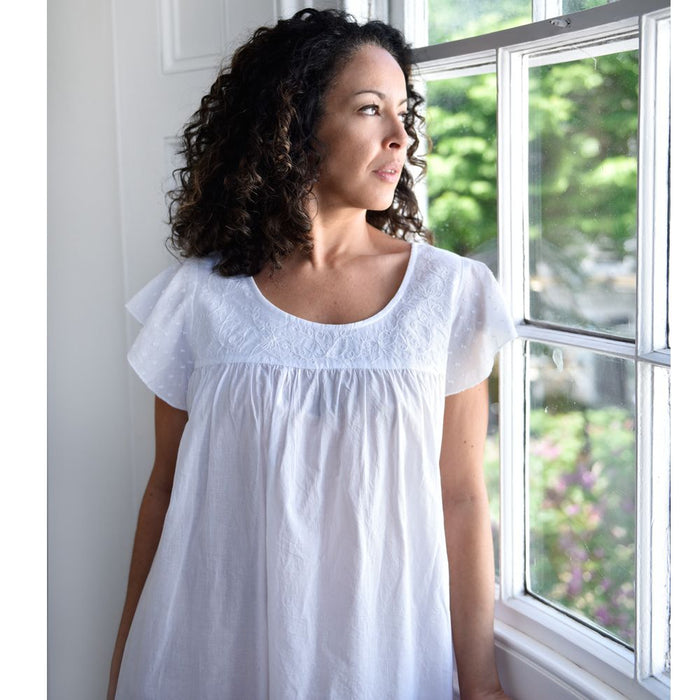 Ladies White Cotton Capped Sleeve Nightdress 'Nadine'