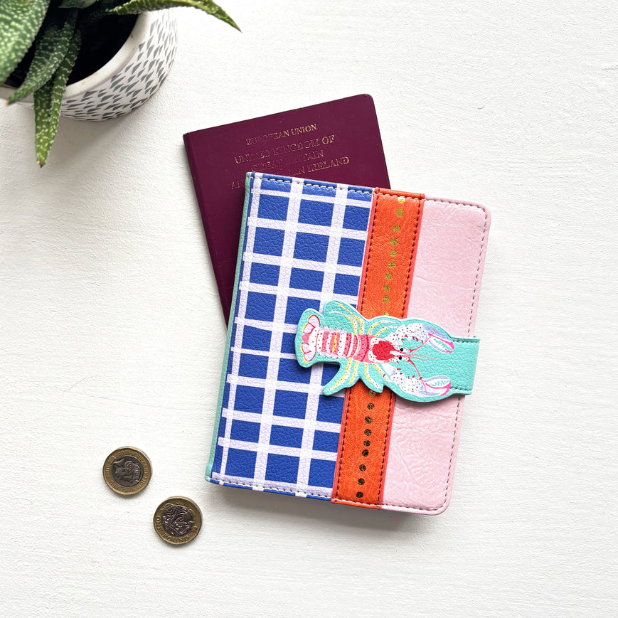 Tide Lobster Travel Wallet