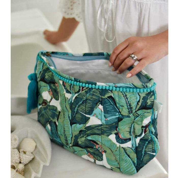 Green Leaf Print Wash Bag